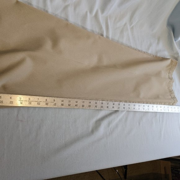 Men’s Tan Docker’s D2 34 x 32 Fair condition! - Picture 5 of 16